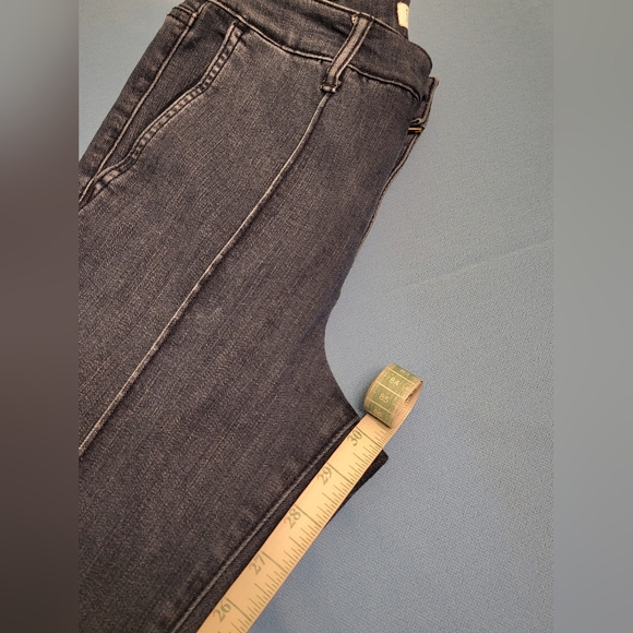 Dark wash blue jeans by Sofia Vergara - Picture 3 of 10